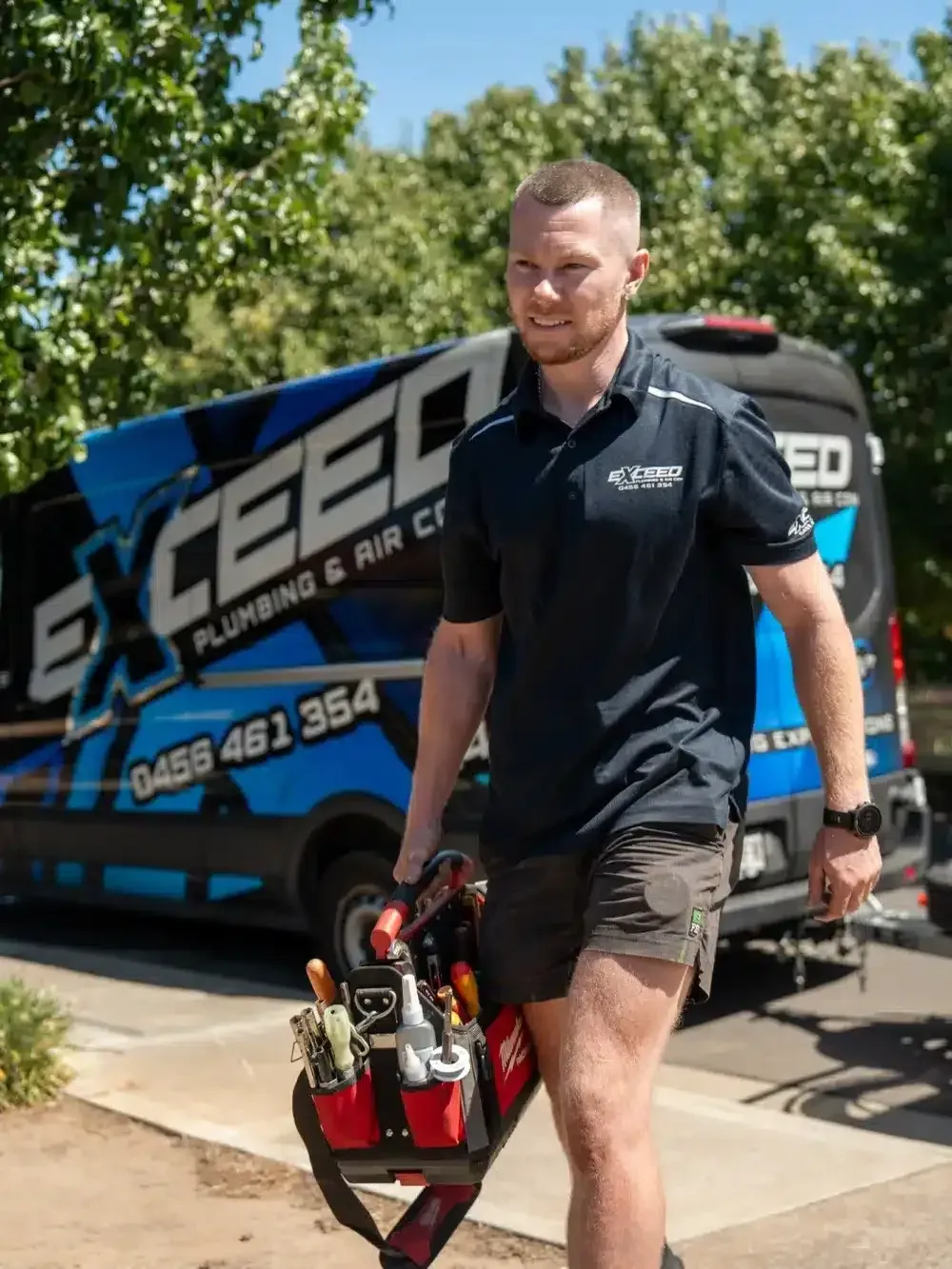 Local plumber arriving at a Elizabeth South home
